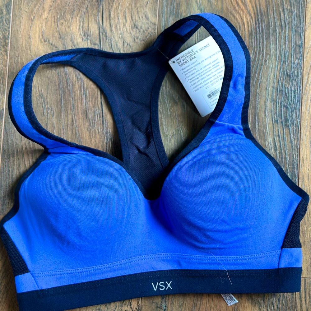 Victoria’s Secret Incredible Sports Bra